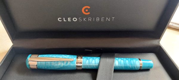 CLEOSKRIBENT AURA KONVERTÖRLÜ DOLMAKALEM 14K ALTIN Mavi - Görsel 4